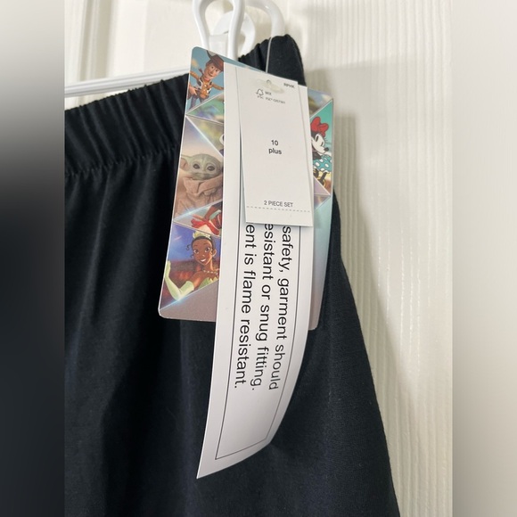 Gap Disney 100 Anniversary PJ set, NWT size 10 plus - Picture 12 of 13